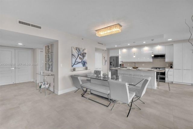 20191 E Country Club Dr 601, Aventura, FL 33180