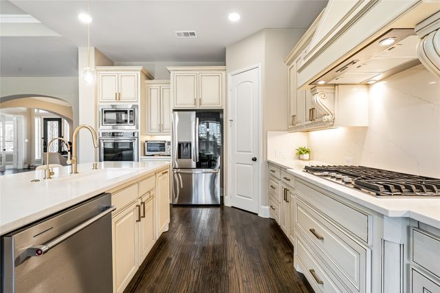 7696 Chuck Wagon Trail, Frisco, TX 75036