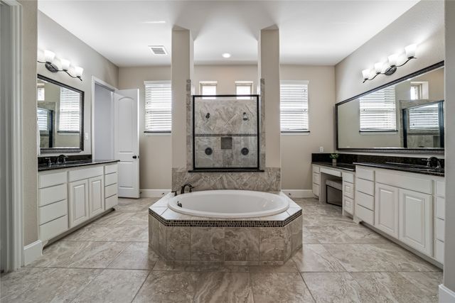 7696 Chuck Wagon Trail, Frisco, TX 75036