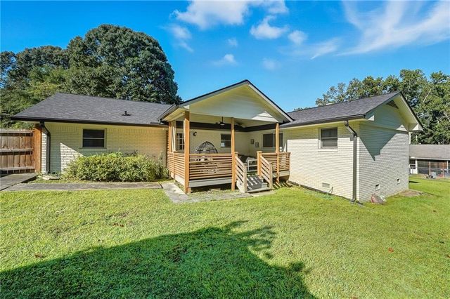 107 Douglas SE Drive, Mableton, GA 30126