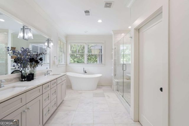 427 Nesbit Street, Norcross, GA 30071
