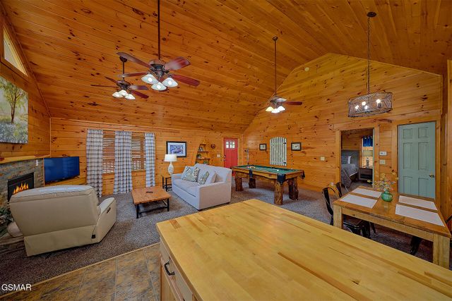 264 Moose Ridge Way, Pigeon Forge, TN 37863