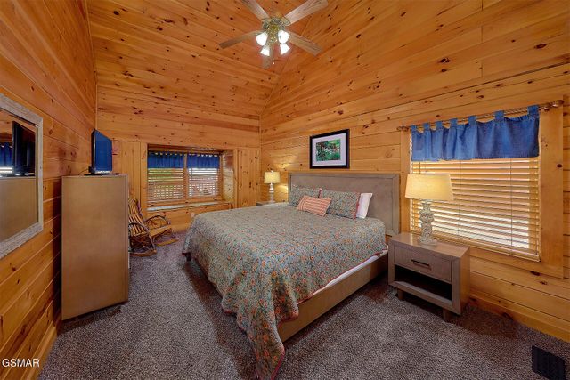 264 Moose Ridge Way, Pigeon Forge, TN 37863