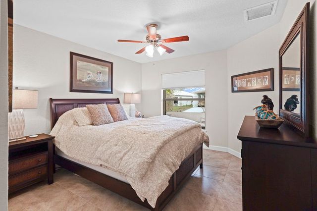 32 Ipanema Way, Fort Pierce, FL 34951