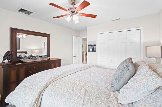 32 Ipanema Way, Fort Pierce, FL 34951