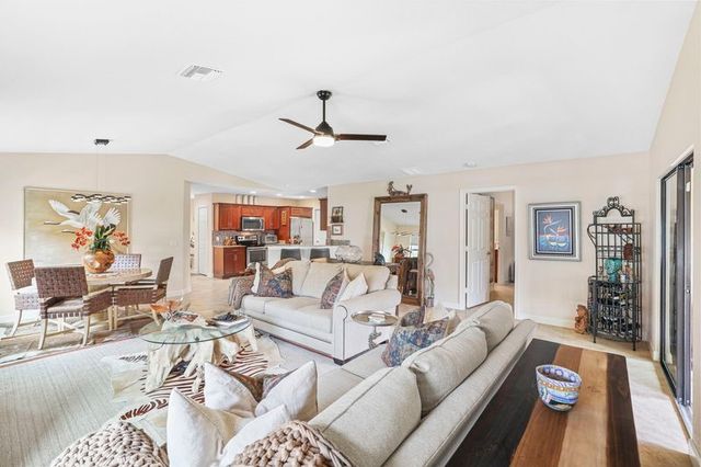 32 Ipanema Way, Fort Pierce, FL 34951