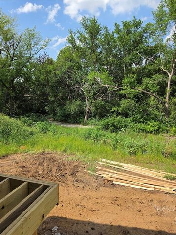 2372 W Wabash Street, Olathe, KS 66061