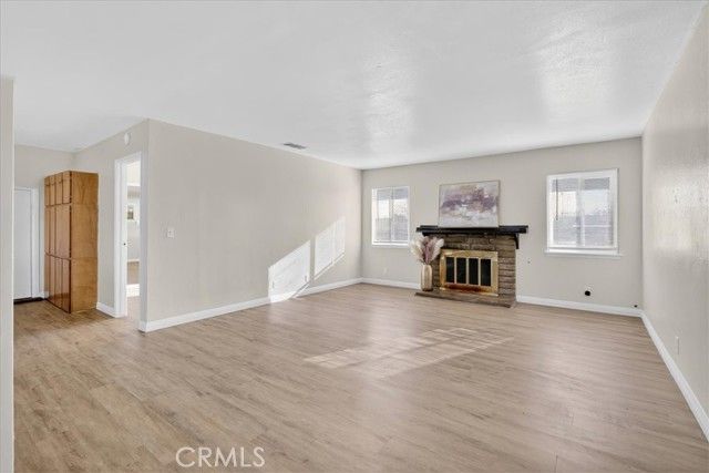 10401 Victor, Hesperia, CA 92345