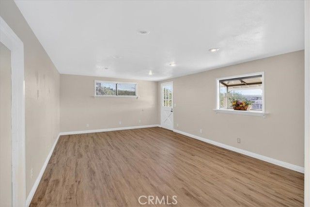 10401 Victor, Hesperia, CA 92345