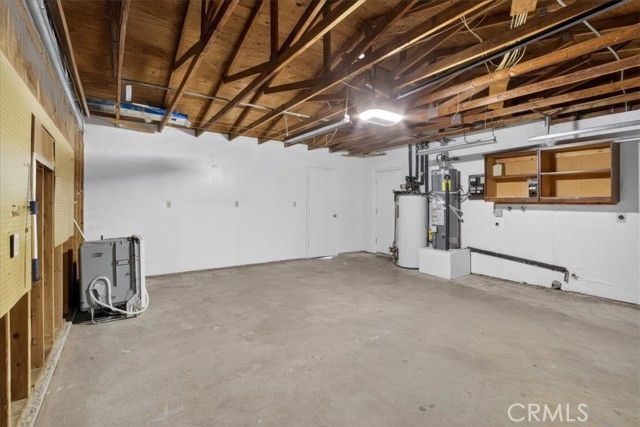10401 Victor, Hesperia, CA 92345