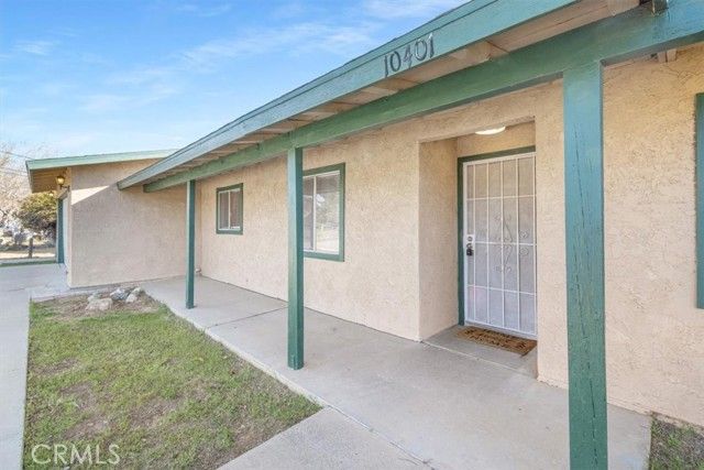 10401 Victor, Hesperia, CA 92345