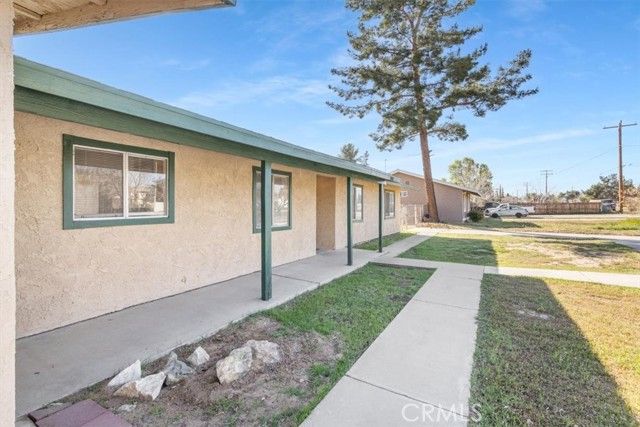 10401 Victor, Hesperia, CA 92345
