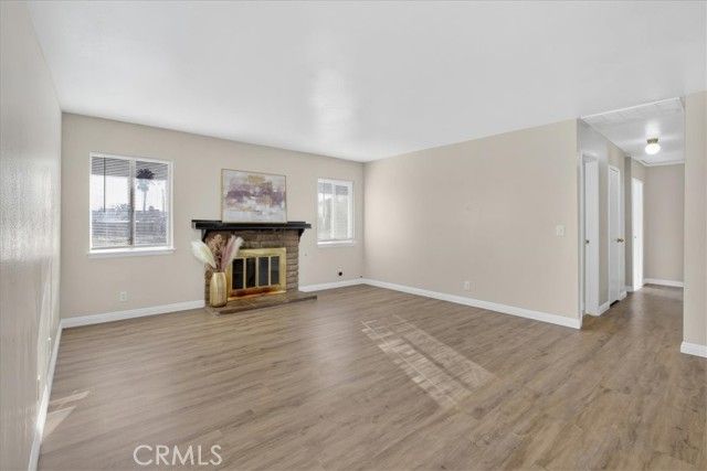 10401 Victor, Hesperia, CA 92345