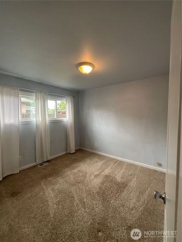 6516 93rd Street SW, Lakewood, WA 98499