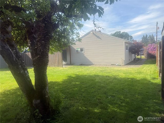 6516 93rd Street SW, Lakewood, WA 98499