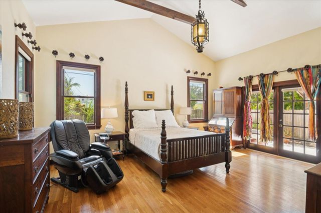 704 SE 8th Street, Fort Lauderdale, FL 33316
