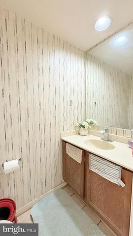 12160 HIDDEN BROOK TER, Gaithersburg, MD 20878