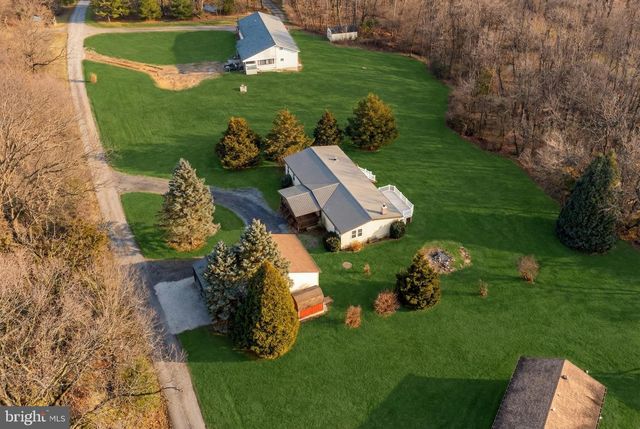 205 BUTTER RD, York, PA 17404