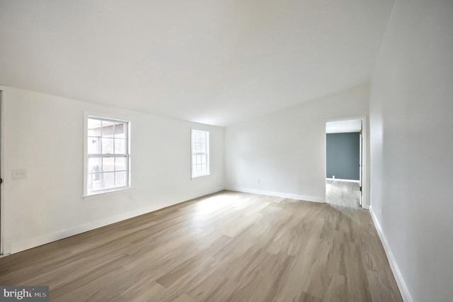 205 BUTTER RD, York, PA 17404