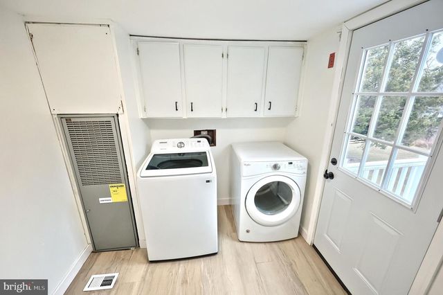 205 BUTTER RD, York, PA 17404