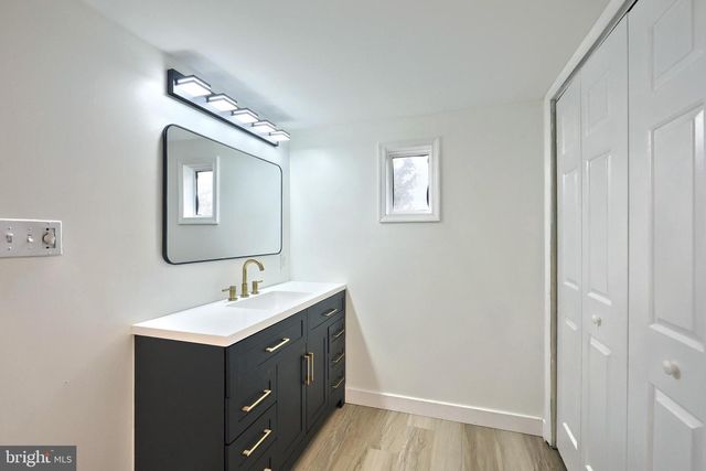 205 BUTTER RD, York, PA 17404