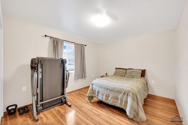 14814 RADAR HILL DR, Box Elder, SD 57719