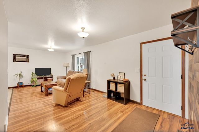 14814 RADAR HILL DR, Box Elder, SD 57719