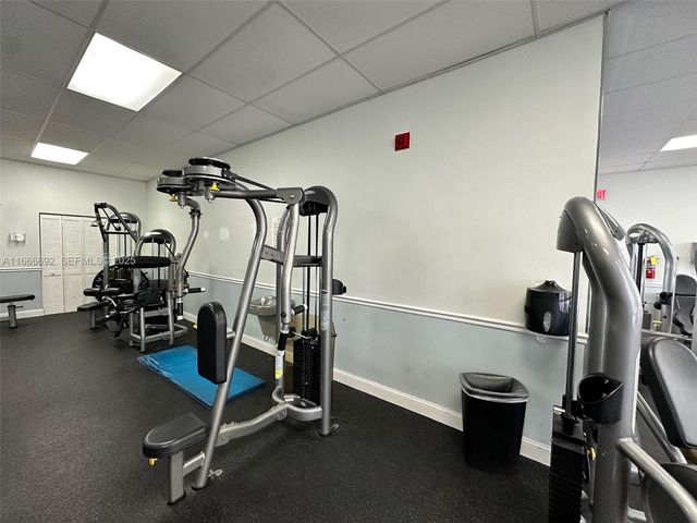 2201 S Ocean Drive 904, Hollywood, FL 33019