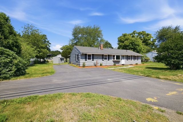 154 Maple Street, Lexington, MA 02420