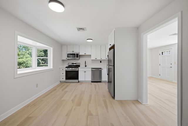 154 Maple Street, Lexington, MA 02420