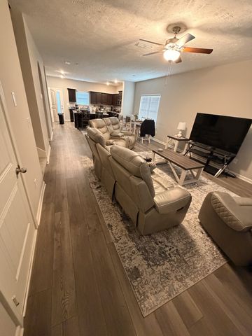 2252 Preserve Cir, Antioch, TN 37013