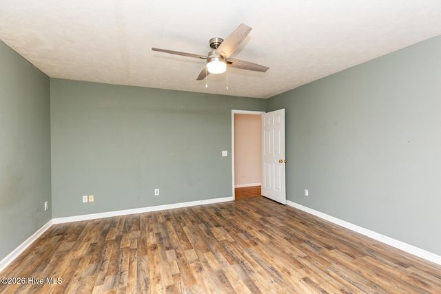 112 Shady Wood Court, West End, NC 27376