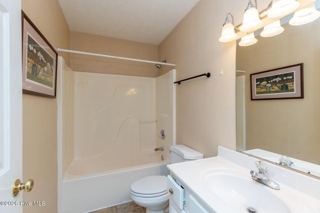 112 Shady Wood Court, West End, NC 27376