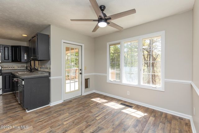 112 Shady Wood Court, West End, NC 27376