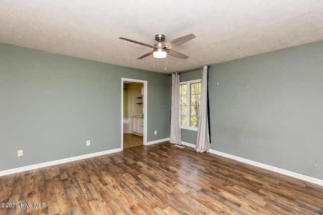 112 Shady Wood Court, West End, NC 27376