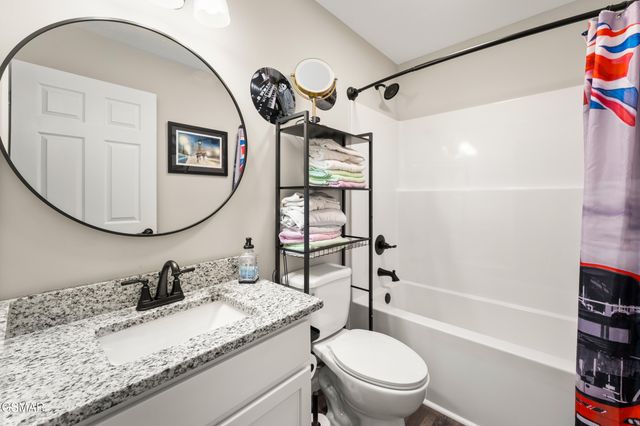 3886 Settlers Trail, Kodak, TN 37764