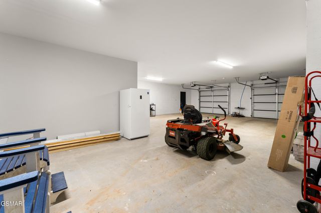 3886 Settlers Trail, Kodak, TN 37764