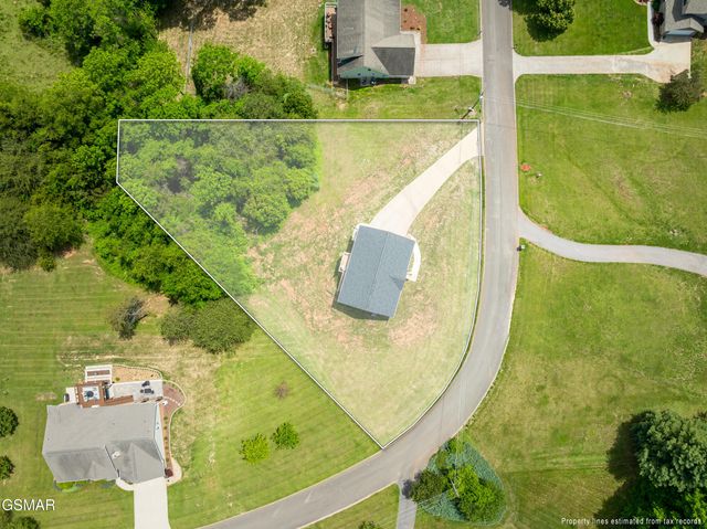 3886 Settlers Trail, Kodak, TN 37764
