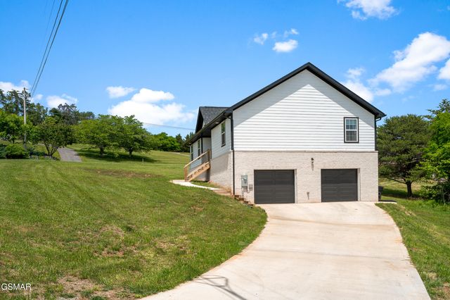 3886 Settlers Trail, Kodak, TN 37764