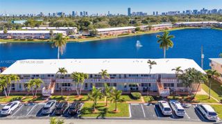 901 SW 11th Ave 17H, Hallandale Beach, FL 33009