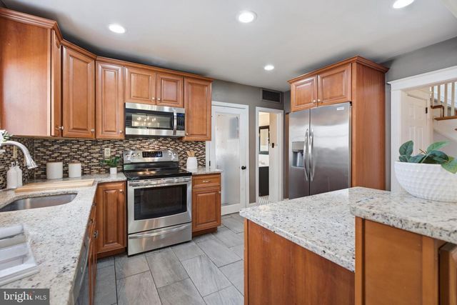 1021 MORGAN AVE, Drexel Hill, PA 19026