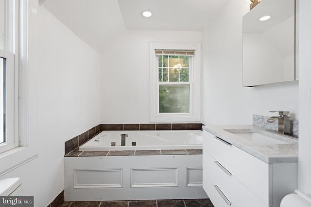 1021 MORGAN AVE, Drexel Hill, PA 19026
