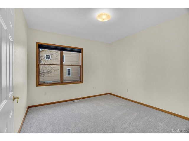 2204 Breckenridge Dr, Berthoud, CO 80513