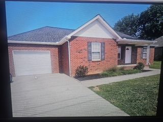 10005 Nevada Ave, Smyrna, TN 37167