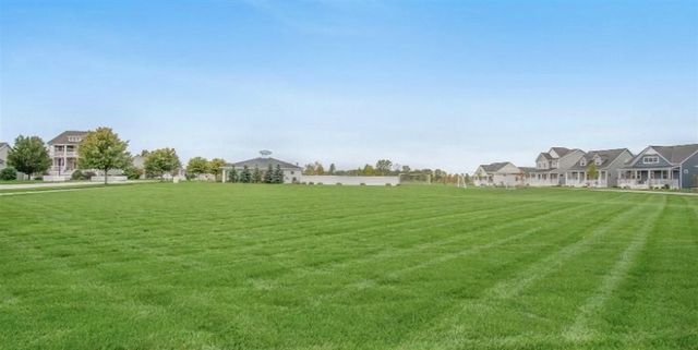 871 Winchester Street, Holland, MI 49423