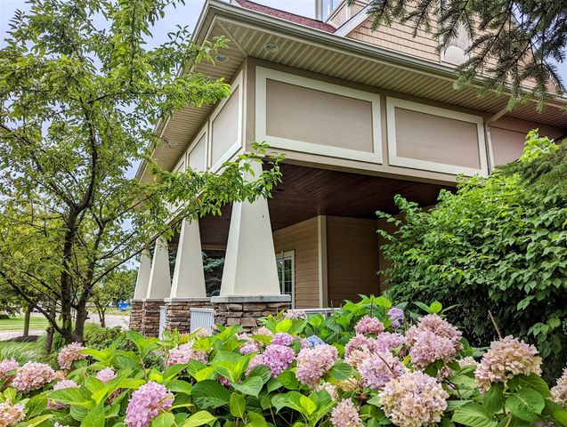 871 Winchester Street, Holland, MI 49423