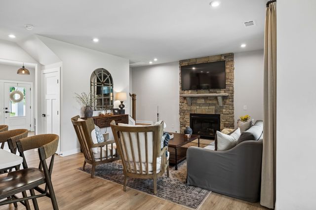 3017 Canyon Echo Dr, Franklin, TN 37064