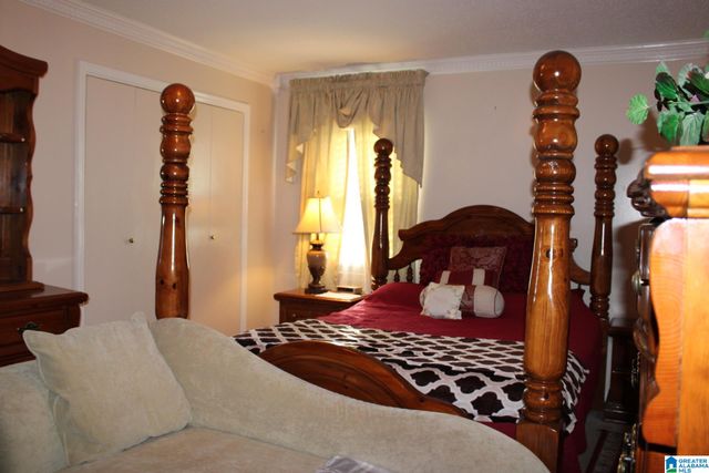 928 18TH AVENUE NW, Birmingham, AL 35215