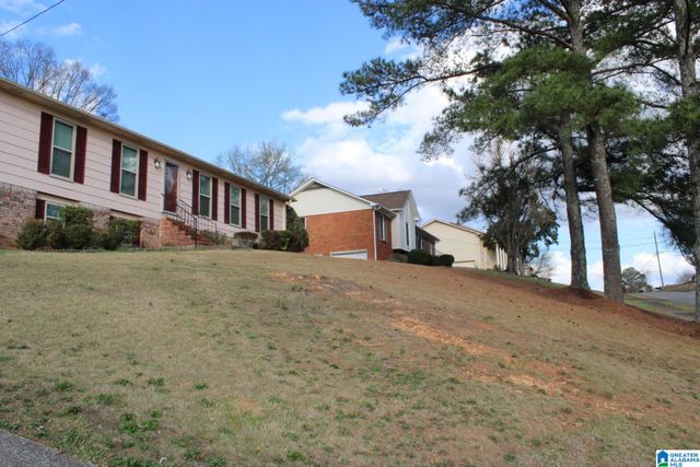 928 18TH AVENUE NW, Birmingham, AL 35215