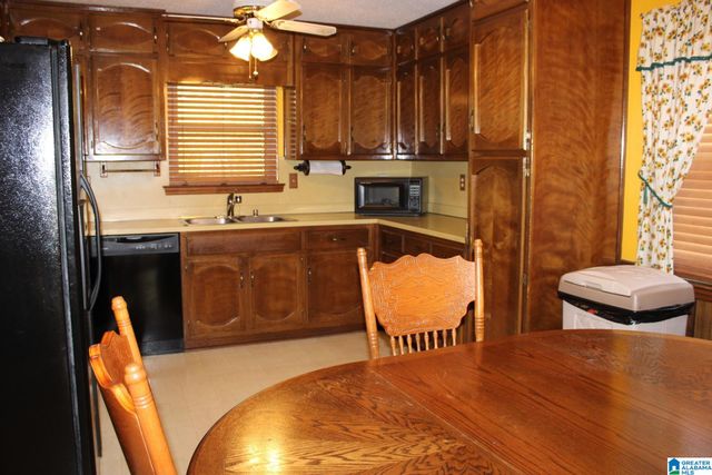 928 18TH AVENUE NW, Birmingham, AL 35215